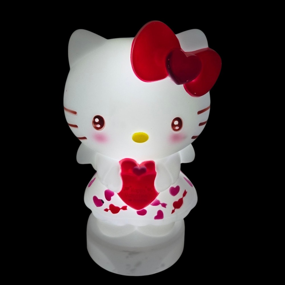 Gemmy Hello Kitty Sanrio Lighted Blow Mold 12" Valentine's Day LED Night Light